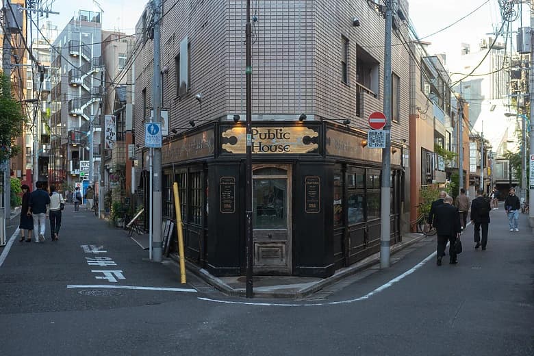 商店街の角